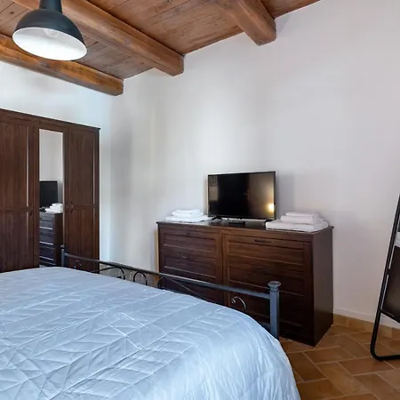 Borgolungo Apartment