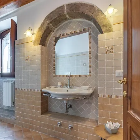 Borgolungo Apartment
