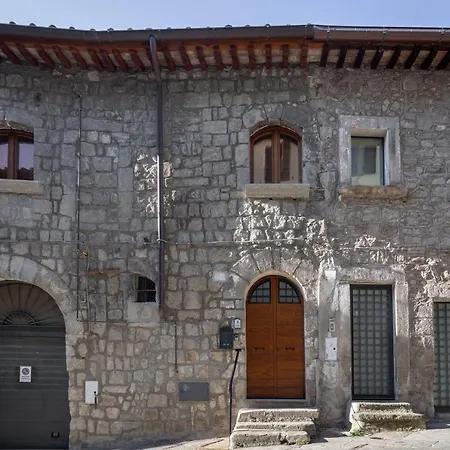 Borgolungo Apartment